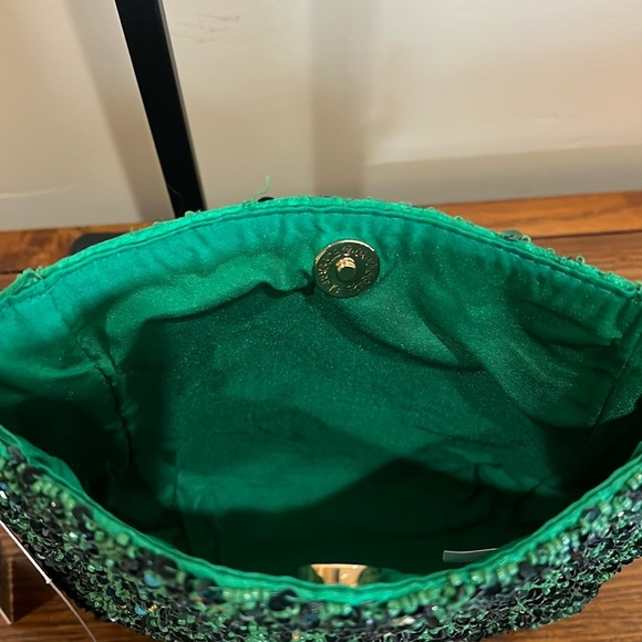 From India To You | Green Beaded “Go Team” Shoulder Bag - Picture 9 of 14